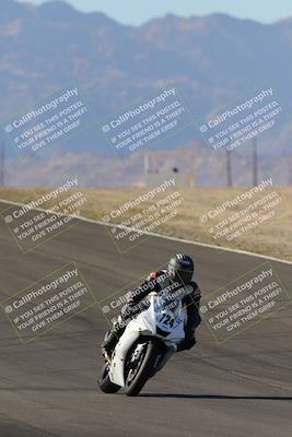 media/Dec-04-2022-CVMA (Sun) [[e38ca9e4fc]]/Race 1 Supersport Open/